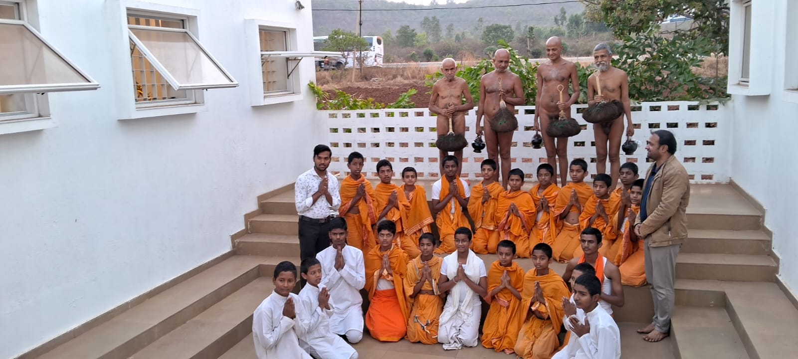 Bhagwan Mahaveer Siddhayatan, Muni Vihar Sthal, Shri Anantnath Digamber Jain Chaitalaya, Bambarge, District - Belagavi (Karnataka) thumbnail 4