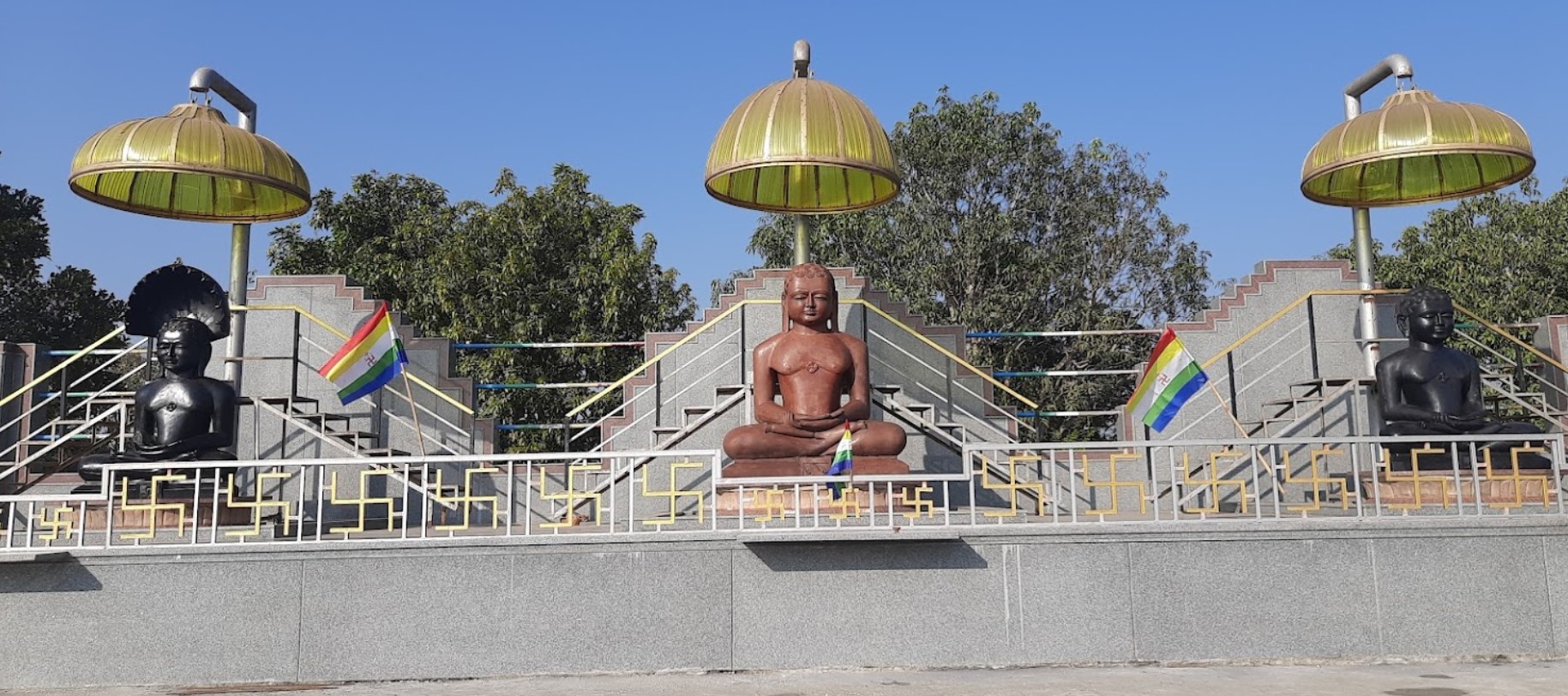Shri Kanchana Shruti Vidya Samste Digamber Jain Tirth Kshetra, Bagewadi, Mutnal, District - Belagavi (Karnataka) thumbnail 2