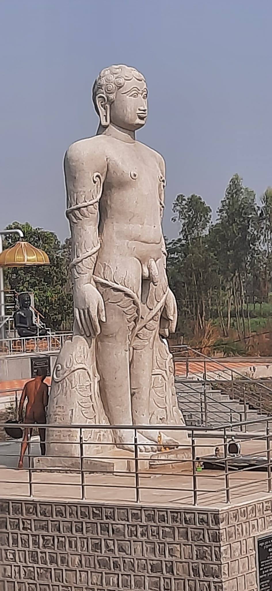 Shri Kanchana Shruti Vidya Samste Digamber Jain Tirth Kshetra, Bagewadi, Mutnal, District - Belagavi (Karnataka) thumbnail 6