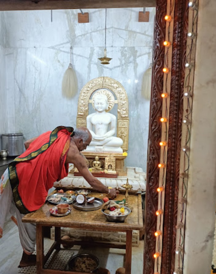 Shri 1008 Bhagwan Mahaveer Digamber Jain Mandir, Ravindra Nagar, Vidhya Nagar, Hassan (Karnataka) image 3