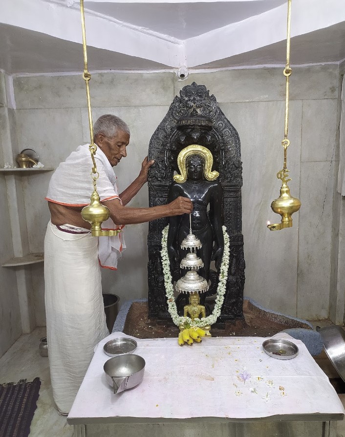 Shri Parshvnath Digamber Jain Mandir, Kurudi, District - Chikkaballapura (Karnataka) thumbnail 3