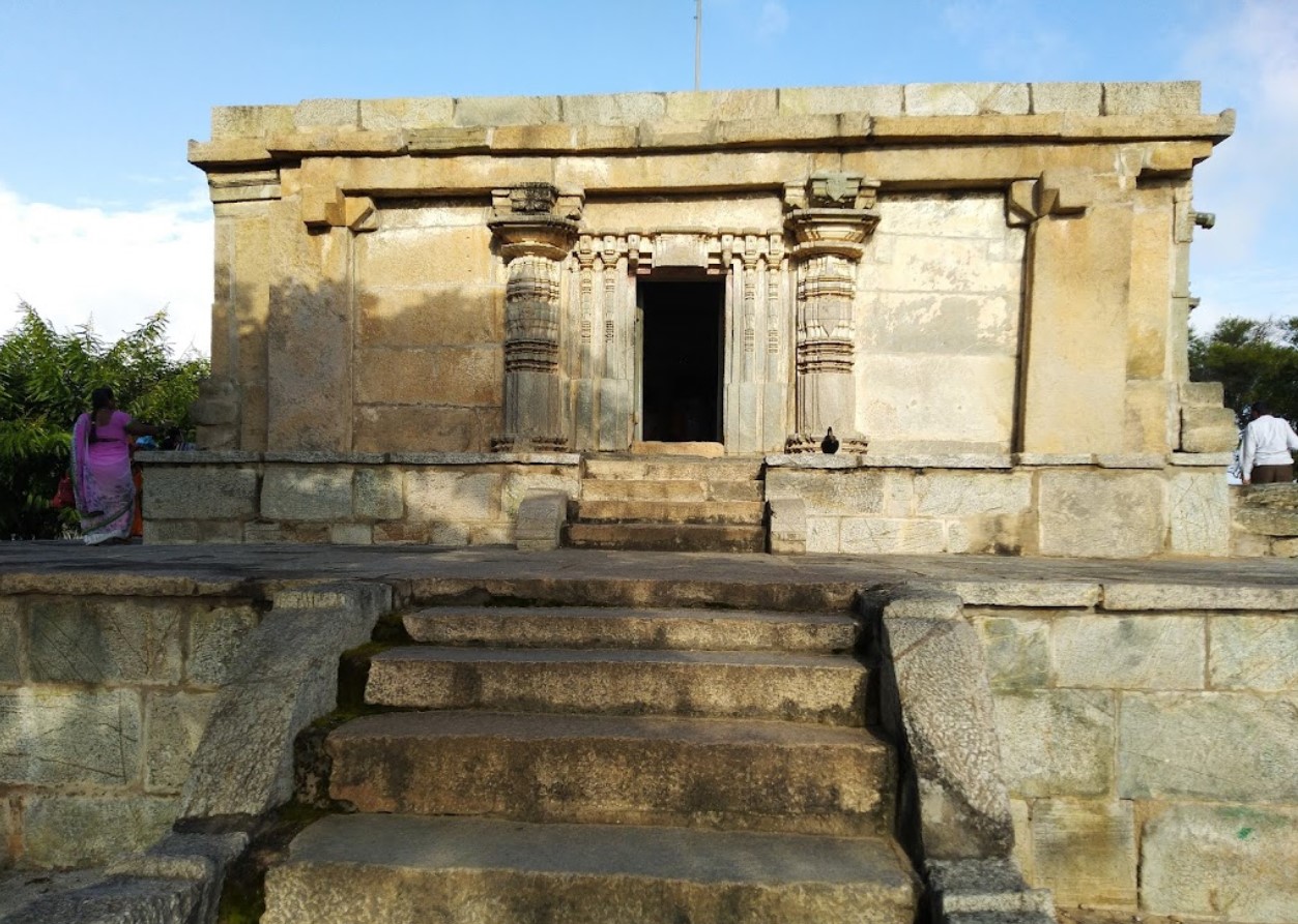 Pracheen Shri 1008 Bhagwan Shantinath Digamber Jain Mandir, Jinnathapura, District - Hassan (Karnataka) image 1