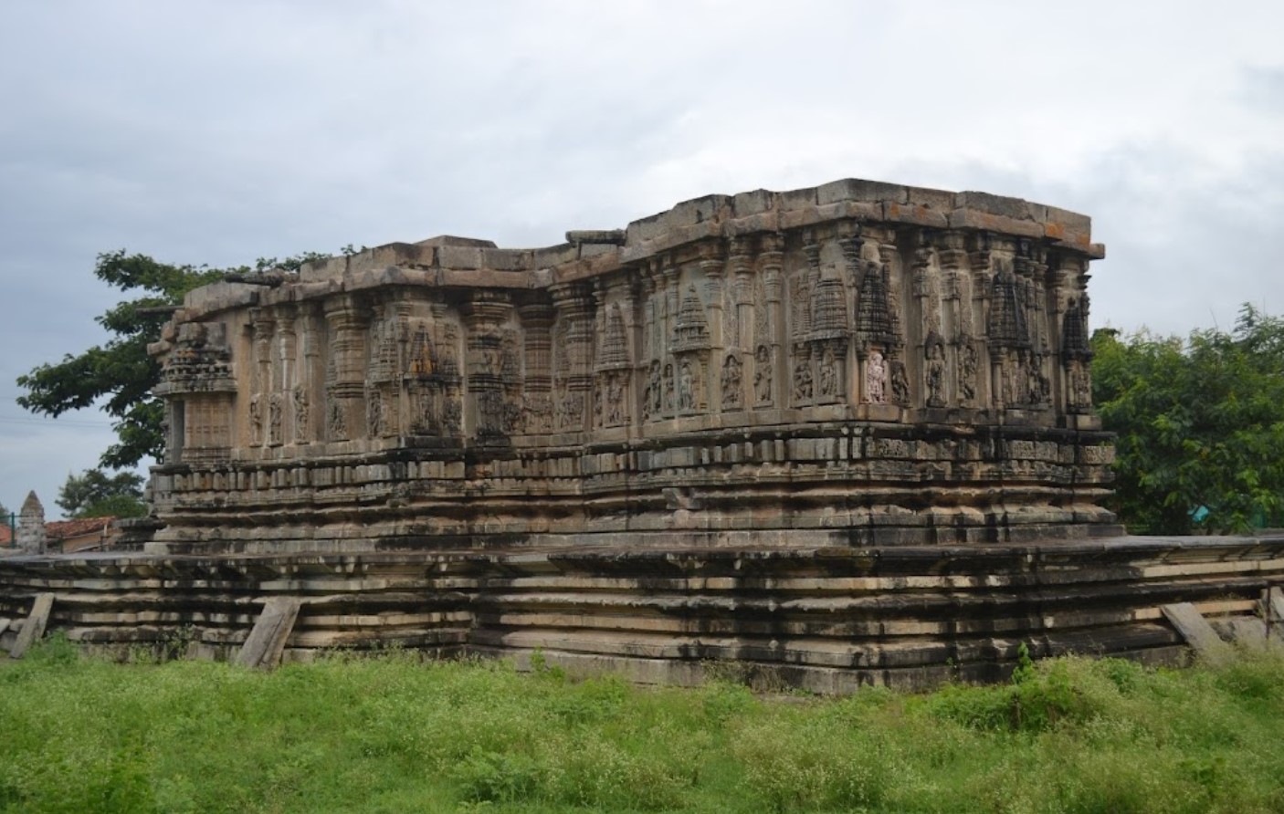 Pracheen Shri 1008 Bhagwan Shantinath Digamber Jain Mandir, Jinnathapura, District - Hassan (Karnataka) image 5
