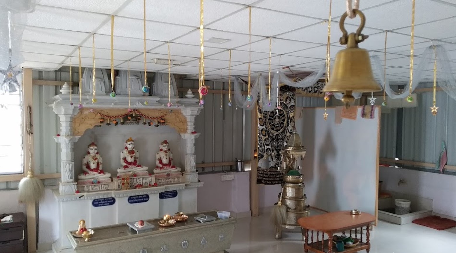 Shri Sheetalnath Jain Shwetamber Jain Temple, Savlanga Road, Channappa Layout, Gandhi Nagar, Shivamogga (Karnataka) image 1
