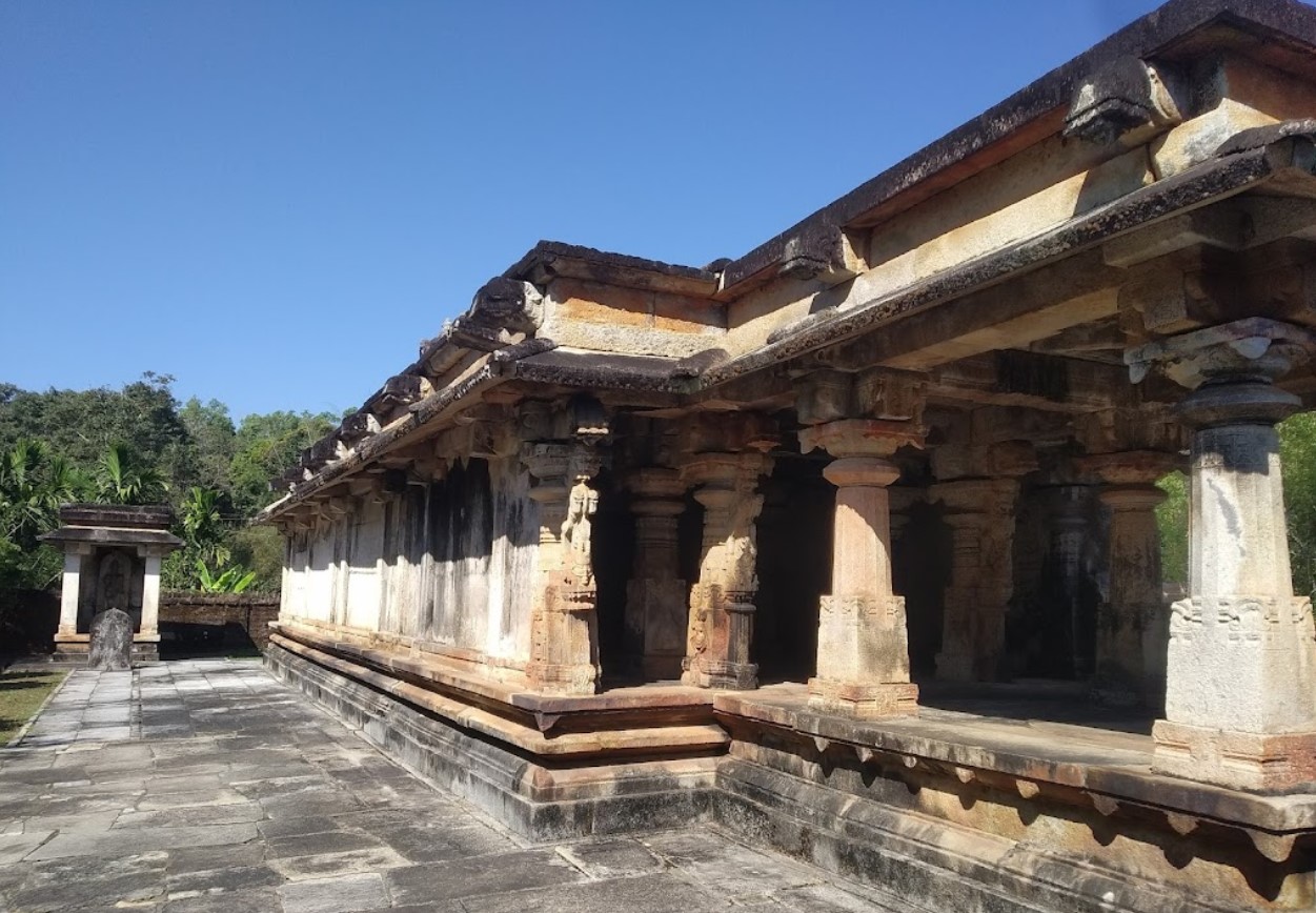 Ancient Shri Anantnath Swamy Digamber Jain Basadi (Temple), Melige, District - Shivamogga (Karnataka) thumbnail 5
