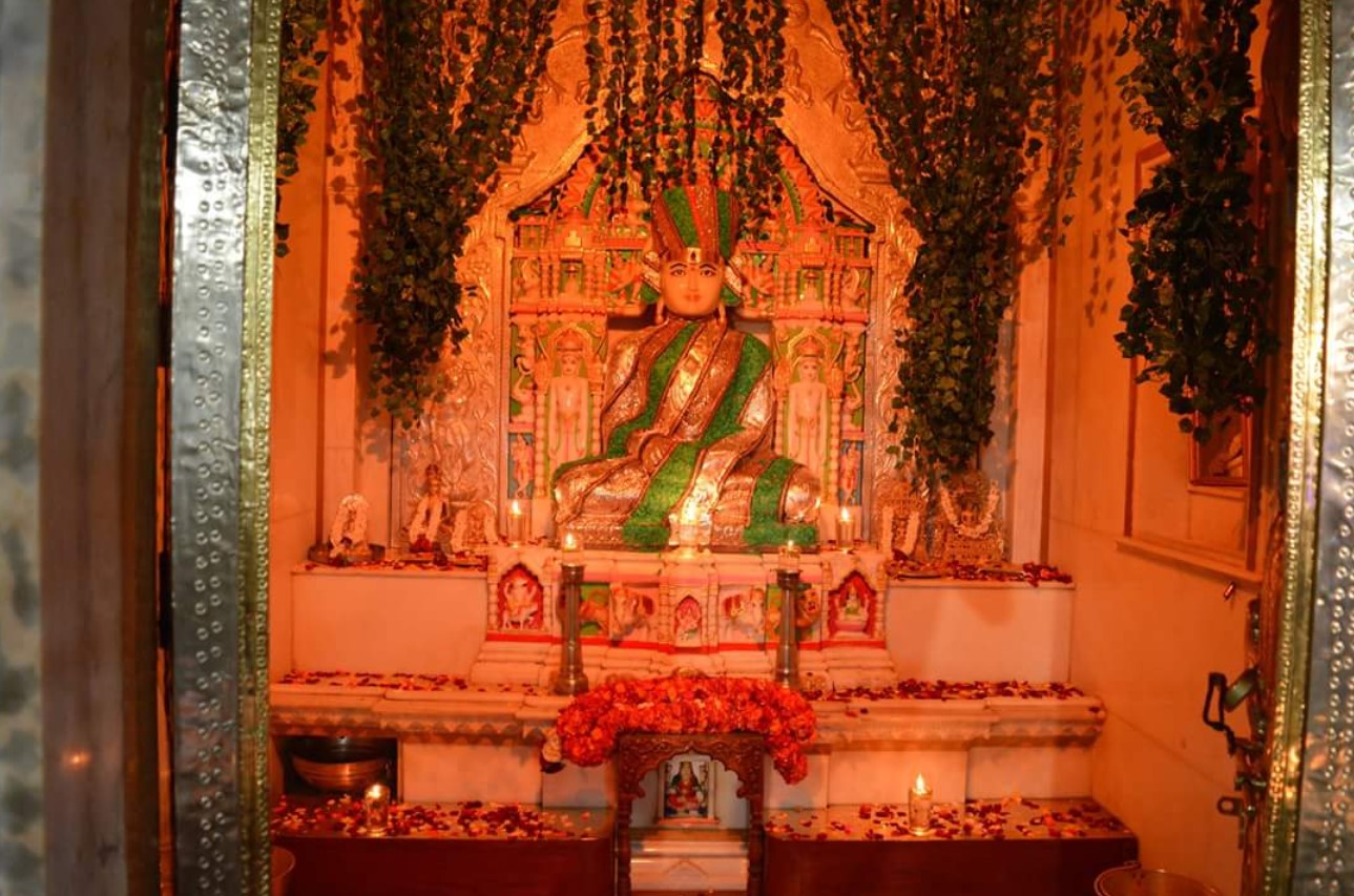 Shri Shantinath Shwetamber Jain Mandir, 27, 3rd Main Road, 3rd Cross, Puttaswamy Road, Laxmi Narayan Puram, Bengaluru (Karnataka) image 3