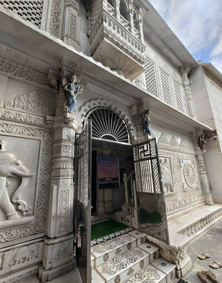 Shri Vasupujya Swami Jain Shwetamber Mandir, Yadava College Road, Madhava Nagar, Gandhi Nagar, Bengaluru (Karnataka) image 2