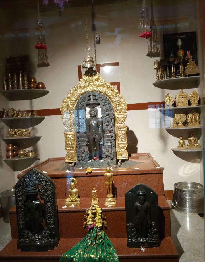 Shri 1008 Shantinath Digamber Jain Mandir, Chebbi, District - Dharwad (Karnataka) image 2