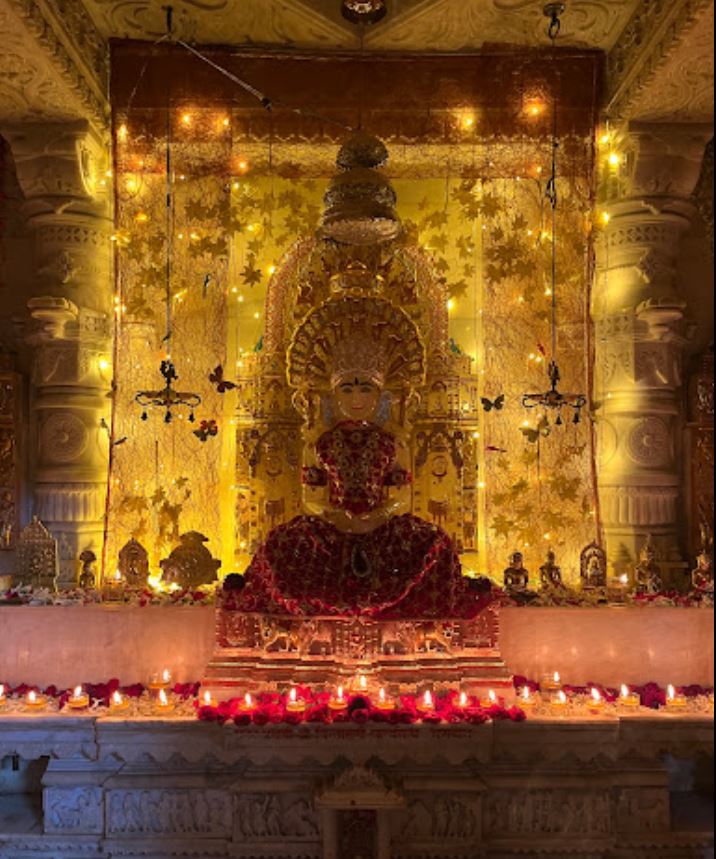 Shri Parshv Vallabh Jinalaya, 2740, 8th Main Road, Ganesha Block, Saraswathipura, Mahalakshmi Layout, Bengaluru (Karnataka) image 3