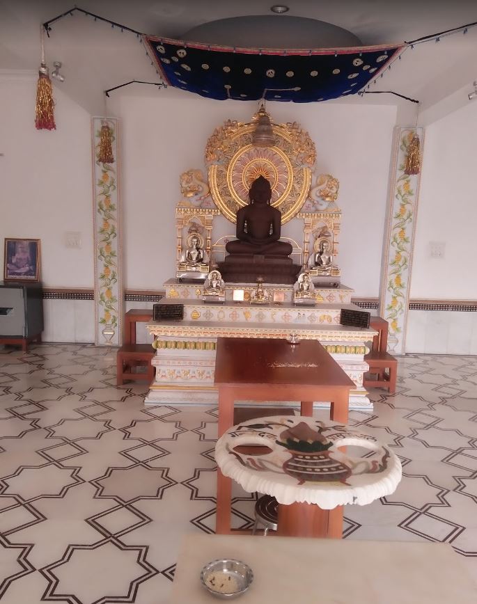Shri Tirthankar Mahaveer Jinalaya, Panampilly Nagar, Kochi (Cochin), District-Ernakulam (Kerala) image 4