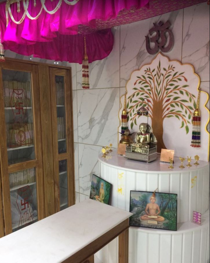 Shri Mahaveer Digamber Jain Chaitalaya, Shenoys, Kochi (Cochin), District-Ernakulam (Kerala) image 3