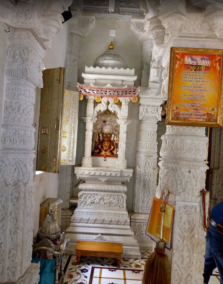 Shri Vasupujya Swami Shwetamber Jain Mandir, Padma Junction, Shenoys, Kochi (Cochin), District-Ernakulam (Kerala) image 6