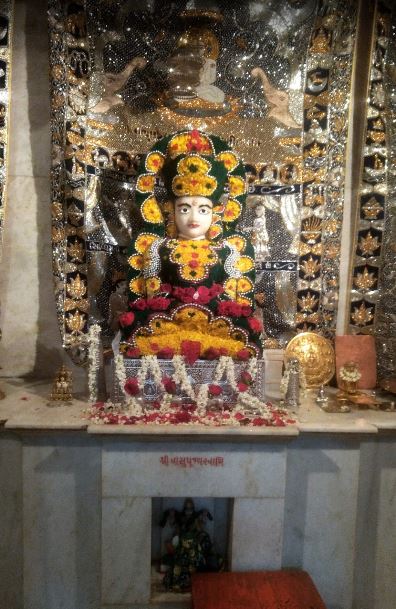 Shri Jain Shwetamber Mandir, Gujarathi Street, Sea View Ward, Alappuzha (Kerala) image 8
