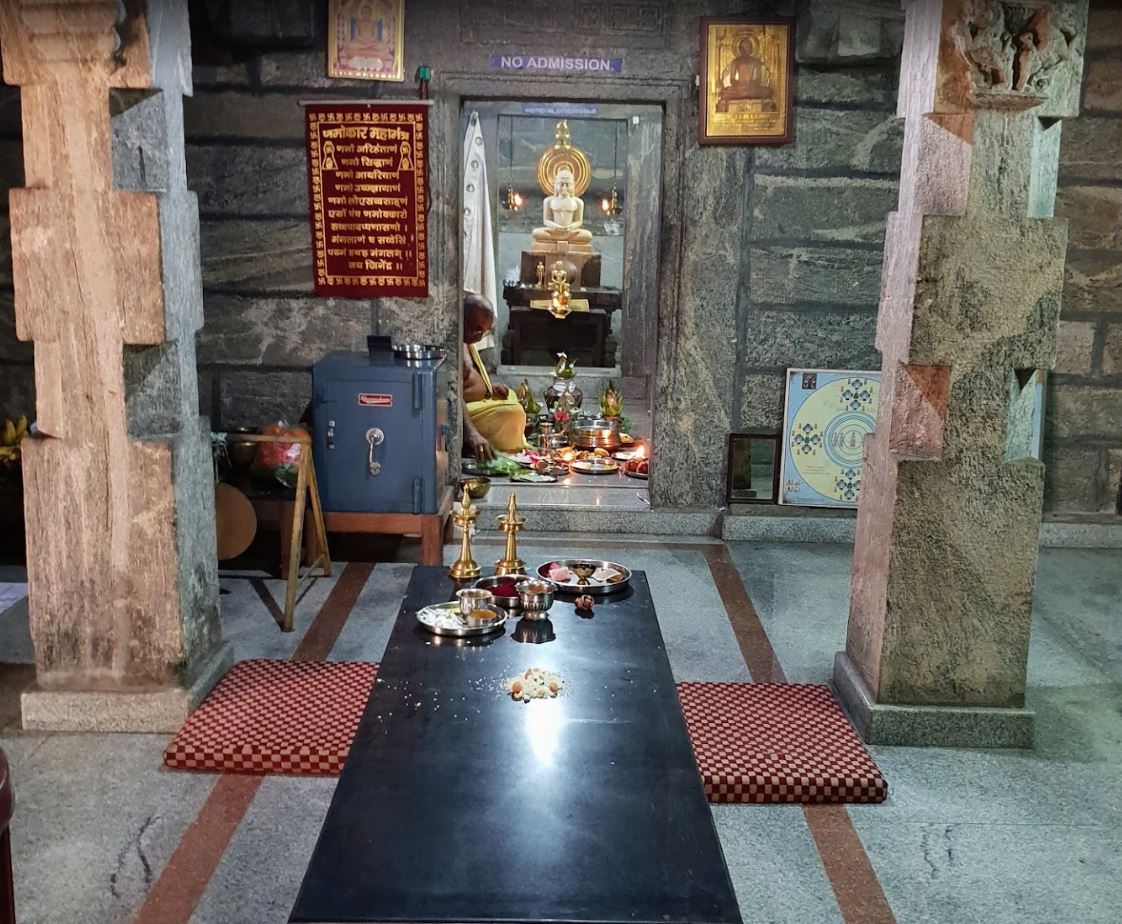 Shri Chandraprabha Digamber Jain Mandir, Jainmedu, Vadakkanthara, Palakkad (Kerala) image 5