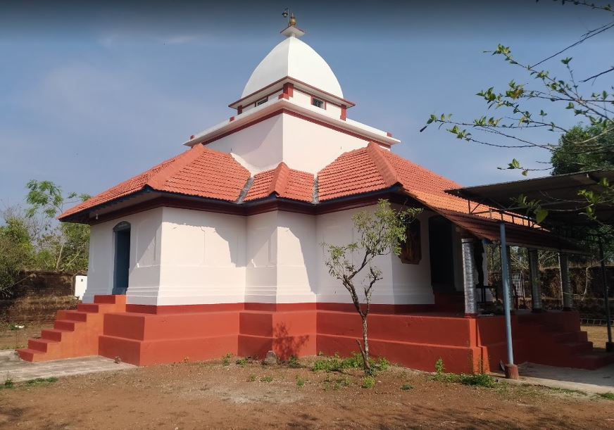 Ancient Digamer Jain Chaturmukha Temple, Bangramanjeshwar, District - Kasaragod (Kerala) image 3