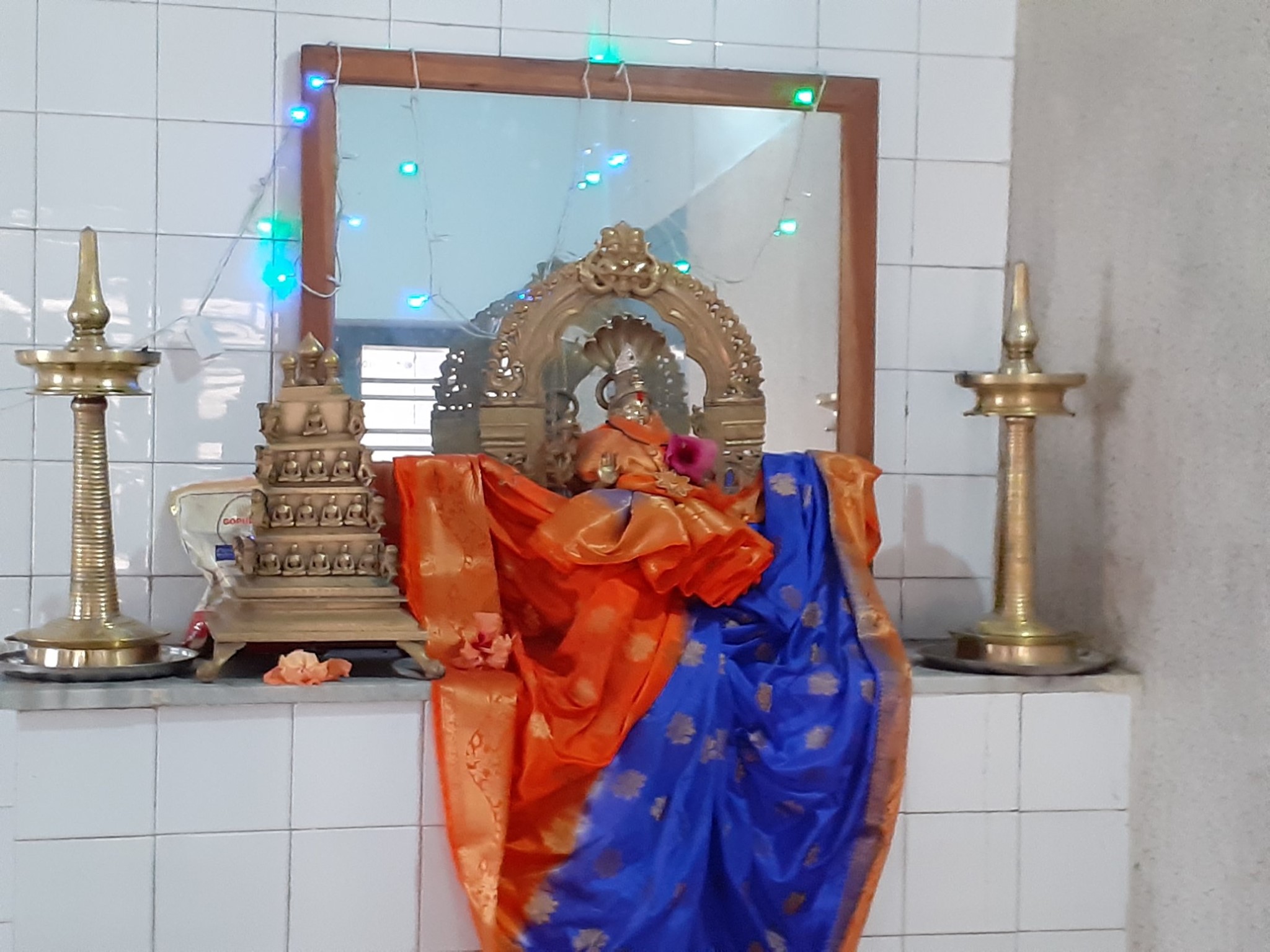 Shri Adinath Swami Digamber Jain Mandir, Oorpally, Mananthavady, District - Wayanad (Kerala) thumbnail 5