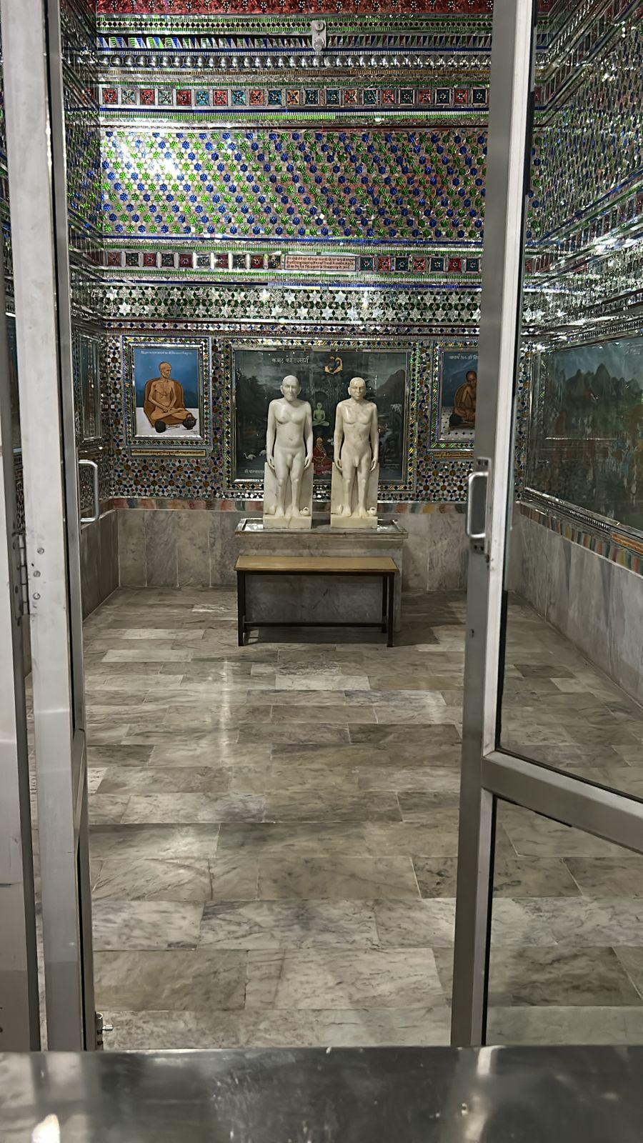 Shri Digamber Jain Bees Panthi Kothi (Kaanch Mandir), Talhati Mandir No. 15, Sonagiri, Sinawal, District - Datia (M.P.) image 15