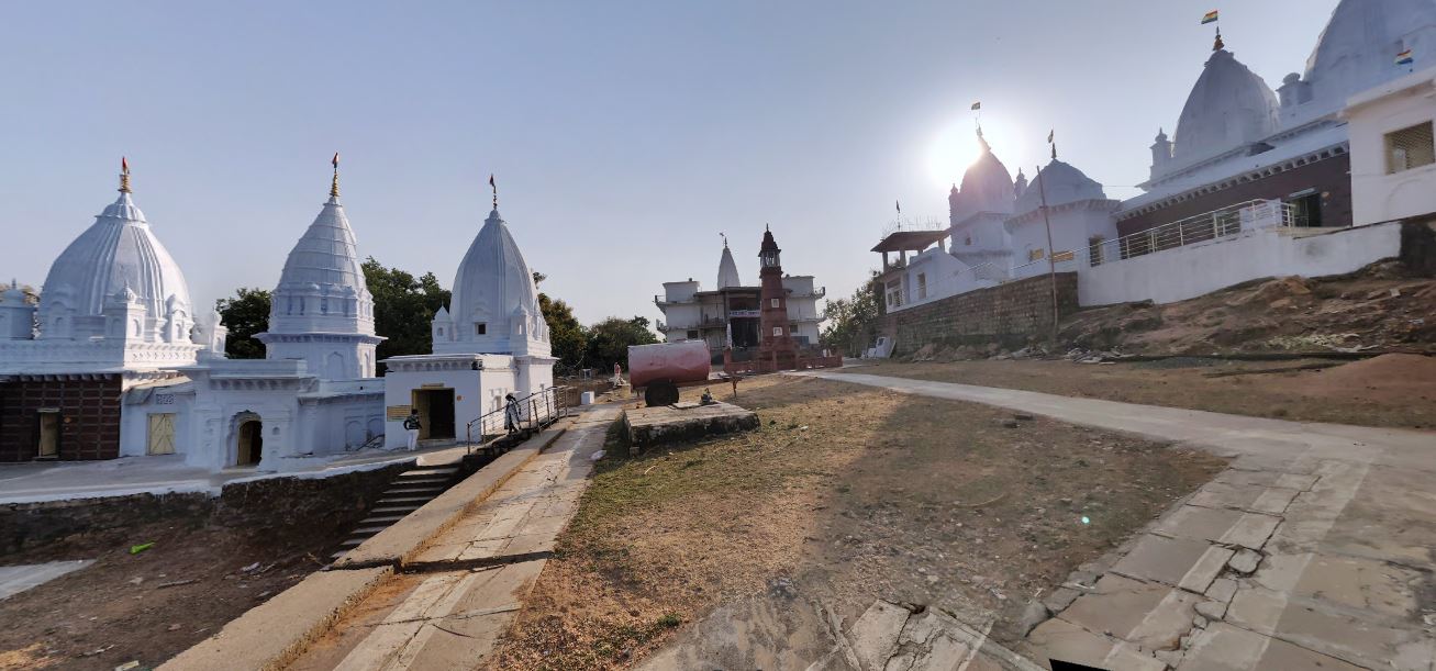 Shri 1008 Digamber Jain Siddha Kshetra Dronagiri, Drongiri, Sendhpa, District - Chhatarpur (M.P.) image 4