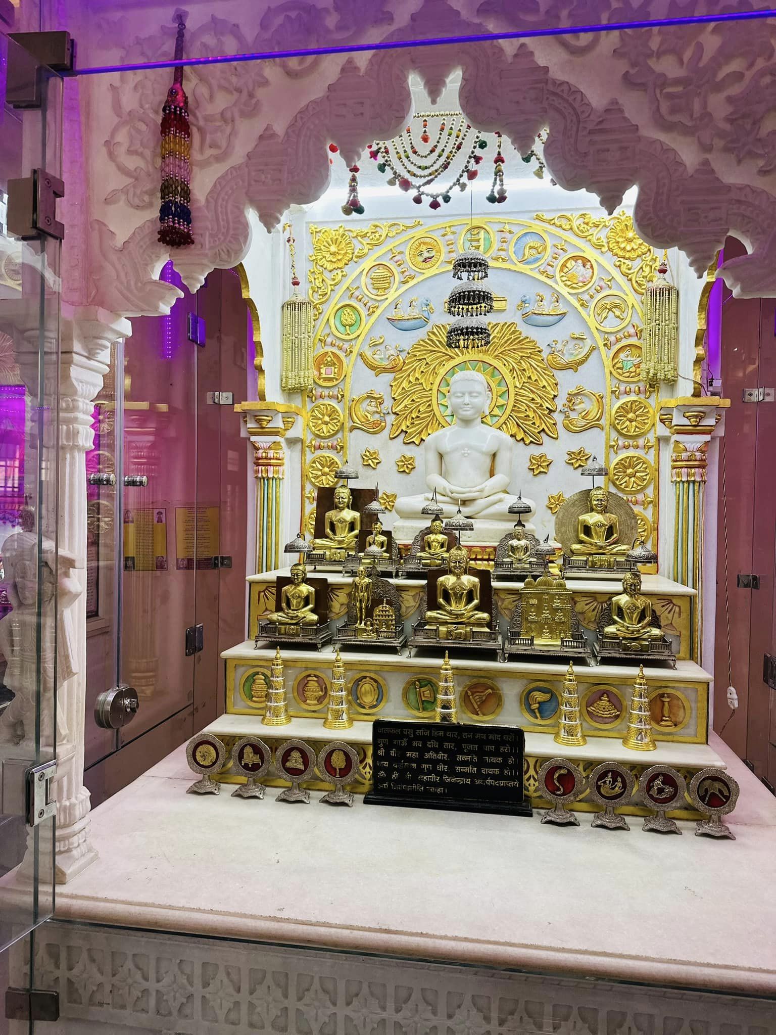 Shri Parshvnath Digamber Jain Panchayati Bada Mandir, Mahavirpura, Morena (M.P.) image 9