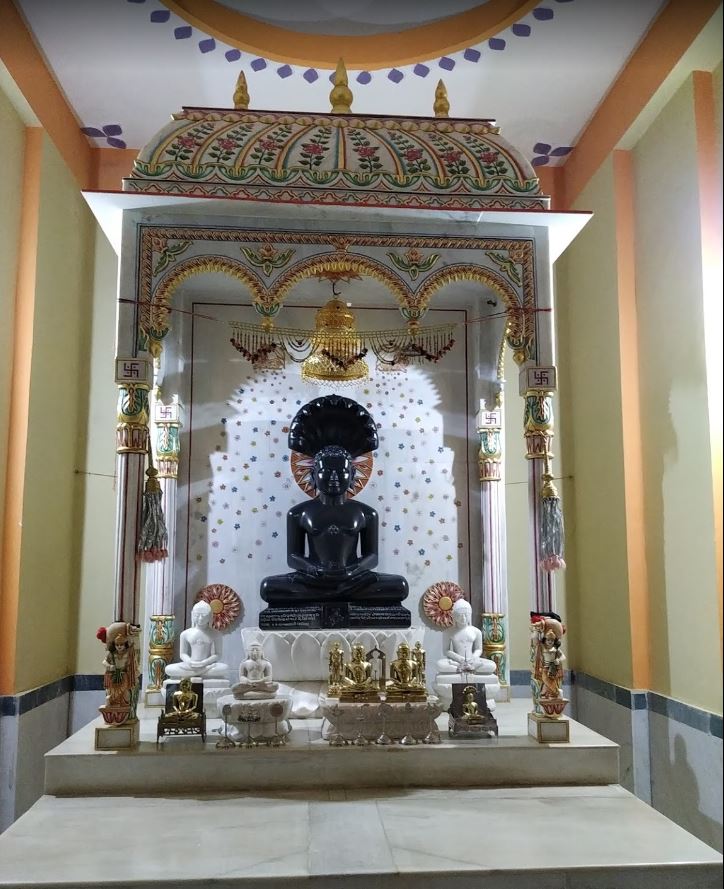 Shri 1008 Parshvnath Digamber Jain Mandir, Harda (Madhya Pradesh) image 1