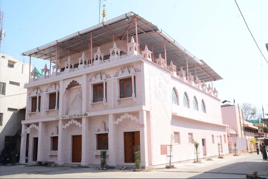 Shri 1008 Chintamani Parshvanath Digamber Jain Mandir, Pardesi Pura , Indore (M.P.) image 6