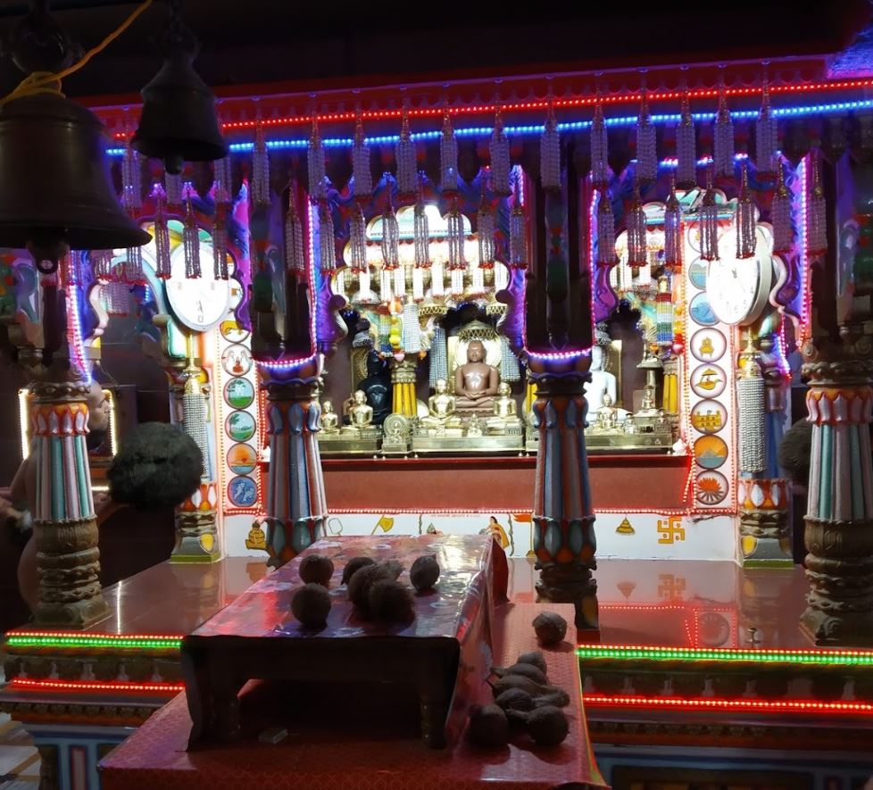 Shri 1008 Neminath Digamber Jain Mandir, Hinnod, District-Sagar (Madhya Pradesh) image 4