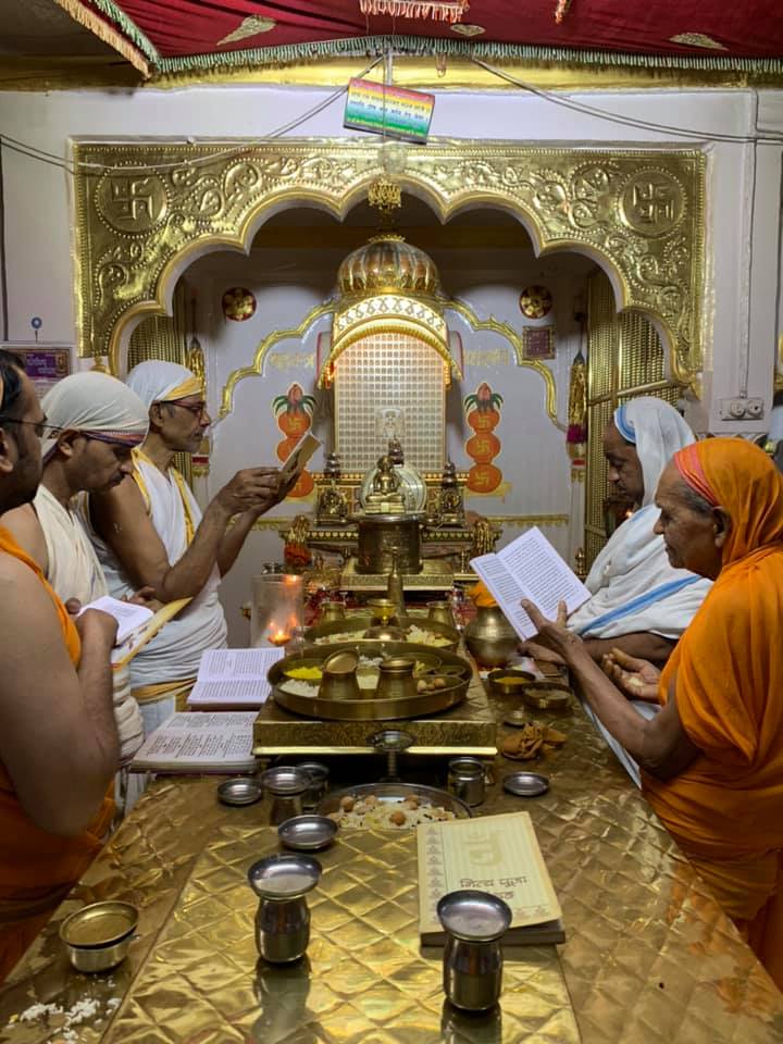 Shri Adinath Digamber Jain Mandir, Chowk, Bhopal (M.P.) image 6