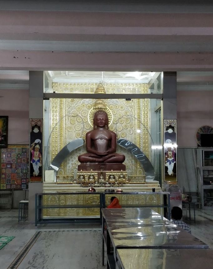 Shri Shantinath Digamber Jain Mandir, Goyal Nagar, Indore (M.P.) image 4