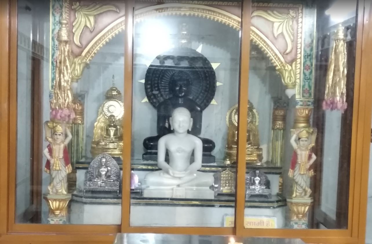 Shri Digamber Jain Terapanthi Mandir, Savindnagar, Tilak Nagar, Indore (M.P.) image 7