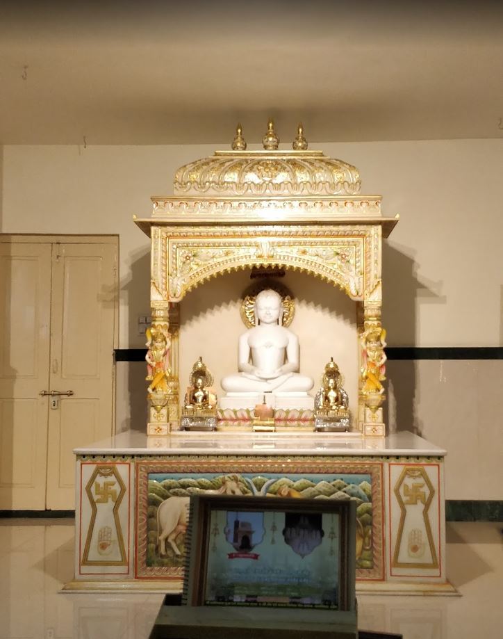 Shri Shantinath Digamber Jain Mandir (Javra Wala), Old Palasia, A.B. Road, Indore (M.P.) image 5