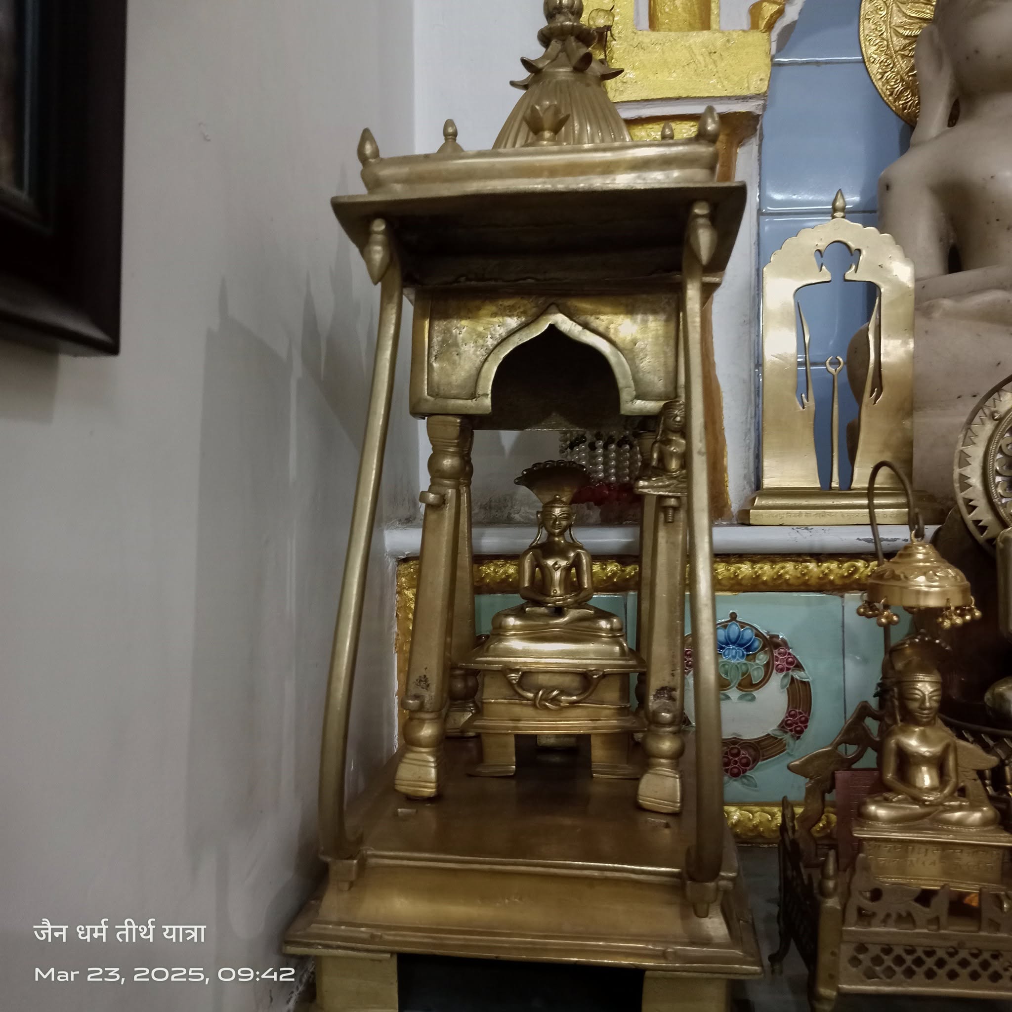 Shri Parshvanath Digamber Jain Mandir, Lordganj, Jabalpur (M.P.) image 10