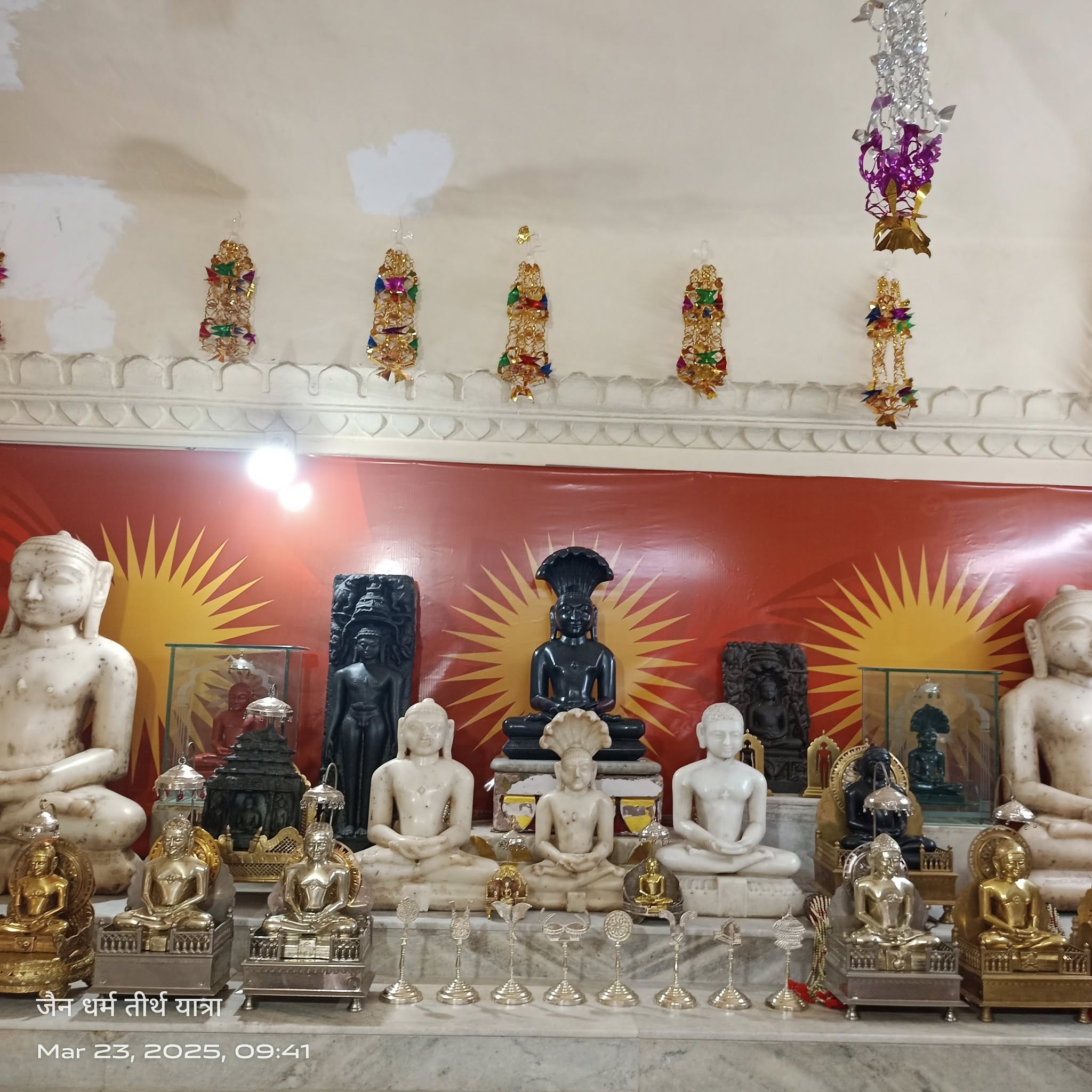 Shri Parshvanath Digamber Jain Mandir, Lordganj, Jabalpur (M.P.) image 15