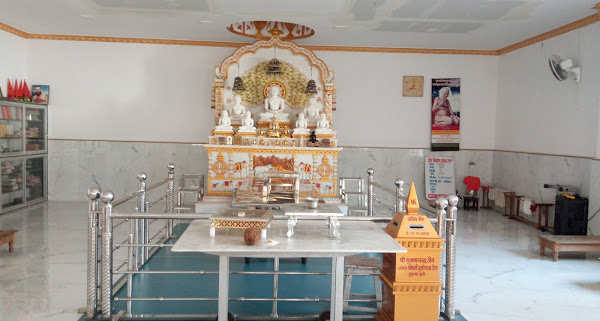 Shri Mahaveer Digamber Jain Mandir, Industrial Area, Dhamtari (Chhattisgarh) image 1
