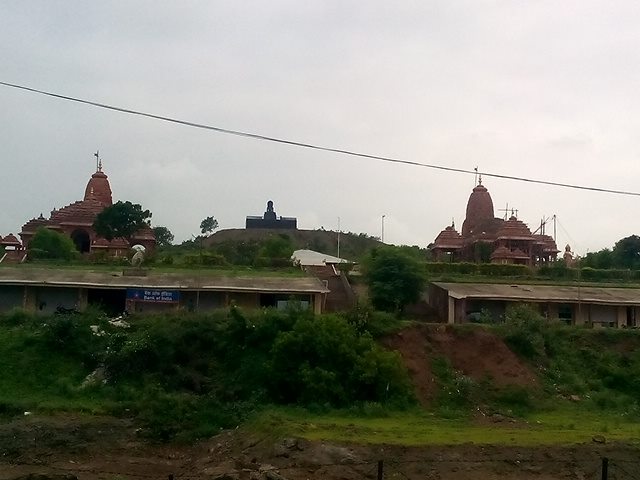 Shri Digambar Jain Teerth Kshetra, Pushpagiri,  District-Dewas (M.P.) image 5