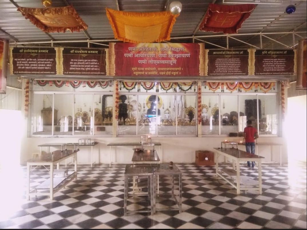 Shri Shantinath Digambar Jain Atishay Kshetra, Bajrangarh, District-Guna (Madhya Pradesh) image 10