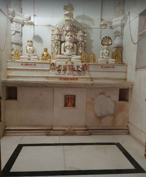 Shri Jain Shwetamber Mandir, Charoda, Bhilai, District-Durg (Chhattisgarh) image 1