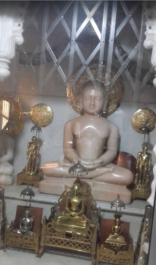 Shri Mahaveer Digamber Jain Chaitalaya (Baheria wale), Apsara Compound, Bhagwan Ganj, Sagar (M.P.) image 5