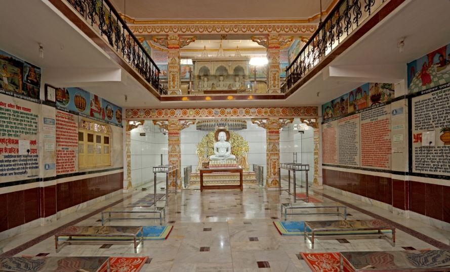 Shri 1008 Shantinath Digamber Jain Mandir, Ankur Colony, Makroniya, Sagar (M.P.) image 2