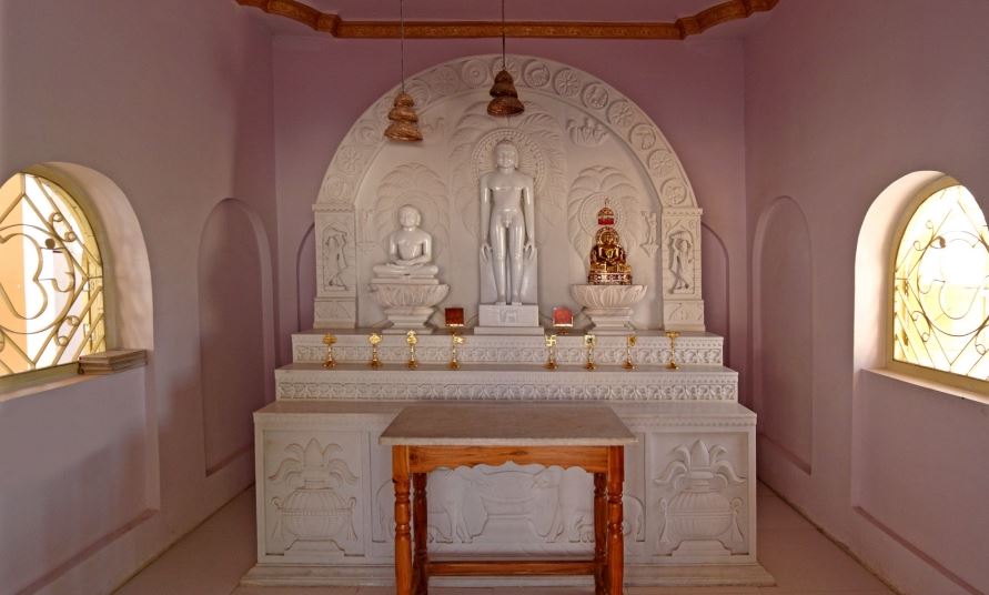 Shri 1008 Shantinath Digamber Jain Mandir, Ankur Colony, Makroniya, Sagar (M.P.) image 7