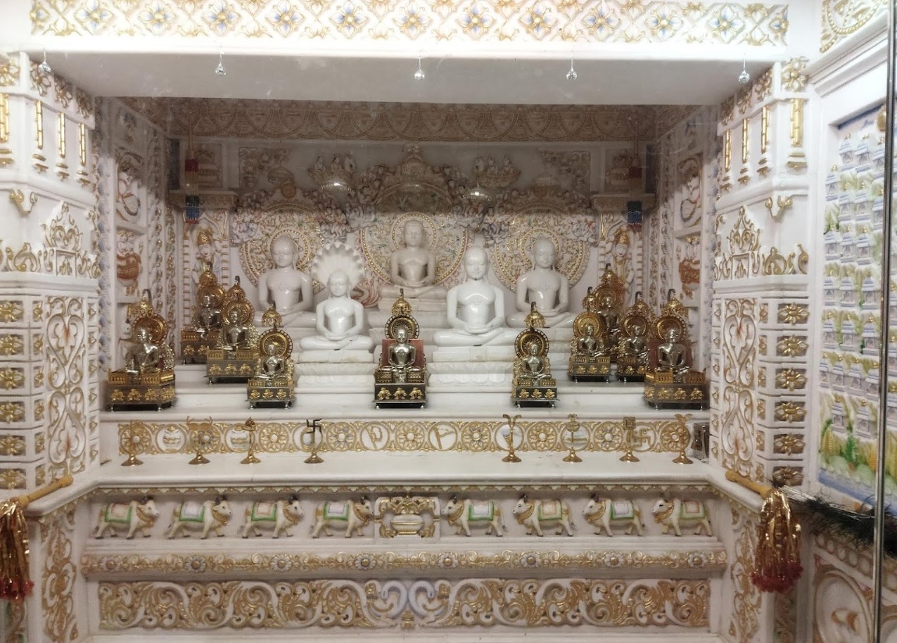 Shri Chandraprabhu Digamber Jain Mandir Atishaya Kshetra, Varni Bhavan, Moraji, Laxmipura, Sagar (M.P.) image 6