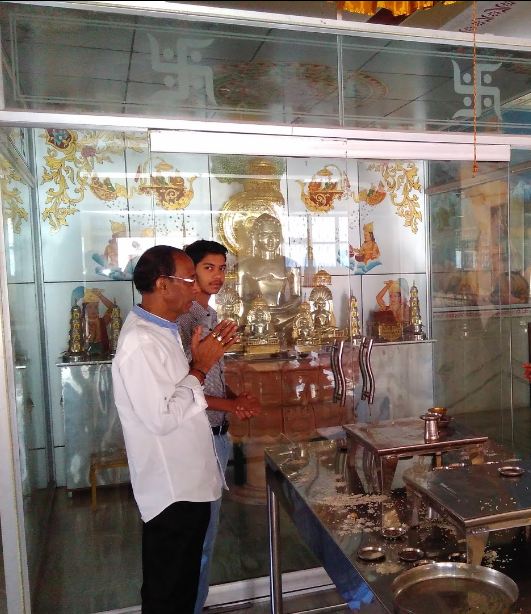 Shri Parshvnath Digamber Jain Mandir, Neminagar, Damoh (M.P.) image 2