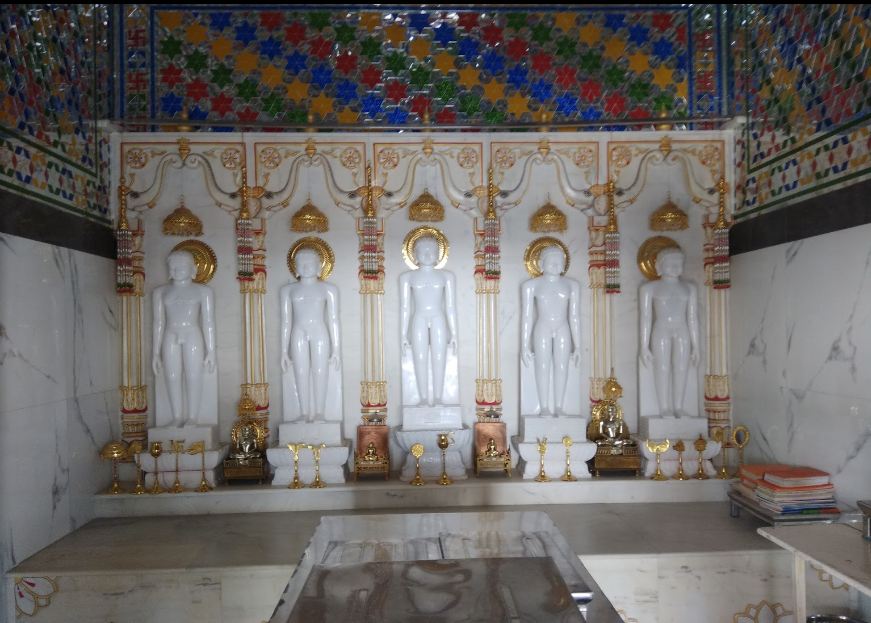 Shri 1008 Chandraprabhu Digamber Jain Mandir, Mahavir Vihar, Tikamgarh (M.P.) image 4