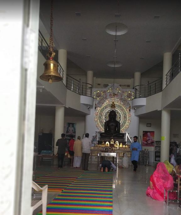 Shri 1008 Shantinath Digamber Jain Mandir,  Gour Nagar, Deen Dayal Nagar, Makronia, Sagar (M.P.) image 5