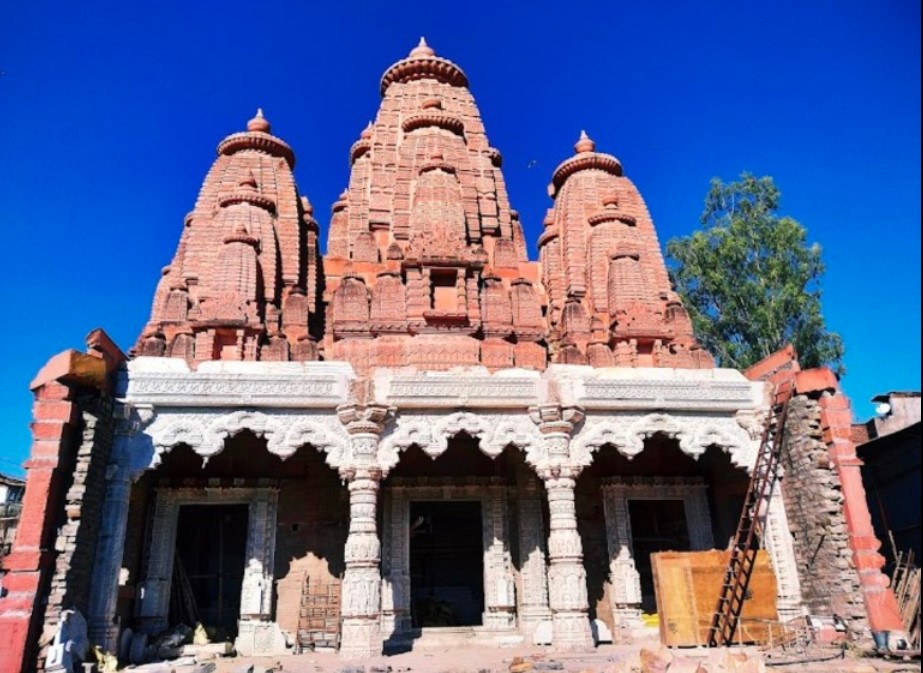 Shri Parshvnath Digamber Jain Mandir Atishaya Kshetra, Near Jhanda Chowk, Gopal Ganj, Sagar (M.P.) thumbnail 2