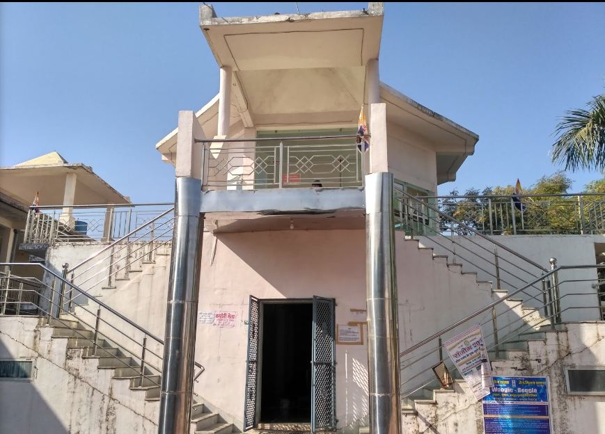 Shri Digamber Jain Mandir Siddhayatan, Khurai Road, Sagar (M.P.) image 2