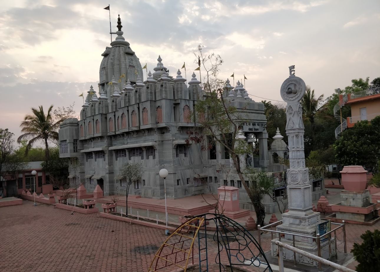 Shri Digamber Jain Mahaveer Mandir and Choubisi Jinalaya, Samnapur, Lakhnadon. District - Seoni (M.P.) image 5