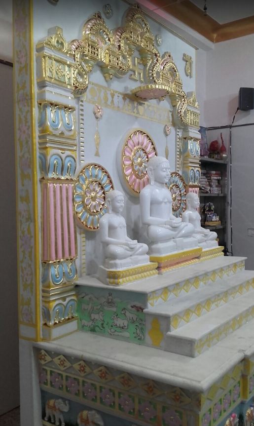 Shri 1008 Shantinath Digamber Jain Mandir, Village-Khamkheda, District-Khargone (M.P.) image 4
