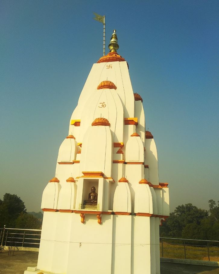 Shri Shantinath Digamber Jain Mandir, Dwari, District-Panna (M.P.) thumbnail 3