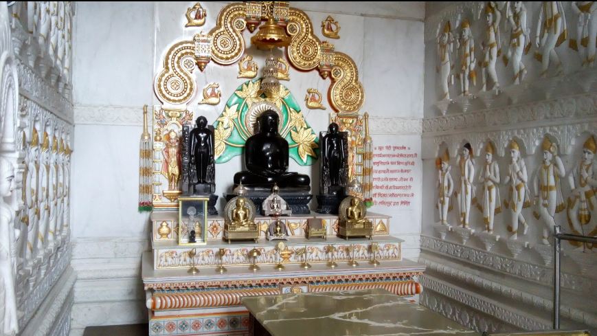 Shri 1008 Ajitnath Digambar Jain Atishaya Kshetra Bandhaji, District-Tikamgarh (M.P.) image 14