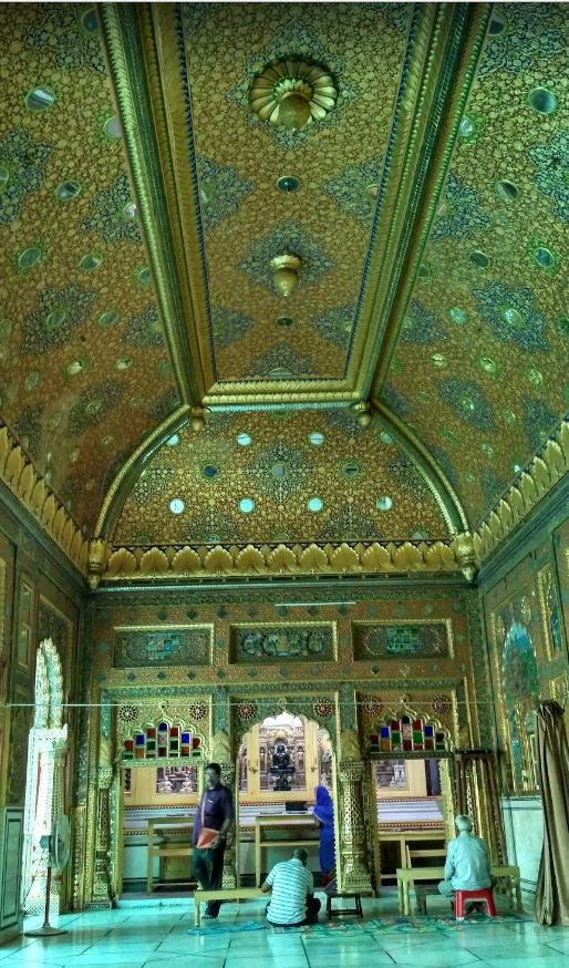 Shri 1008  Parshvanath Digamber Jain Bada Mandir, (Jain Swaran Mandir), Lashkar, Gwalior (Madhya Pradesh) image 13